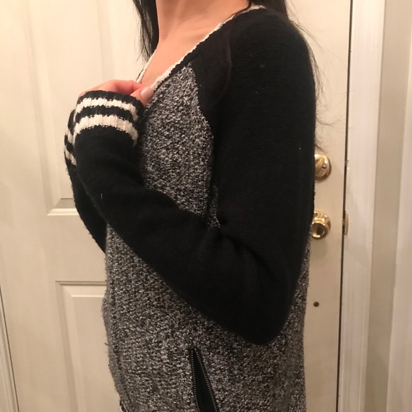 Winter sweater - Picture 4 of 11